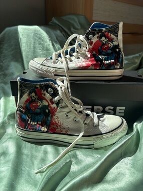 Superman Special Edition Converse All Star- Chuck Taylor High Top Unisex